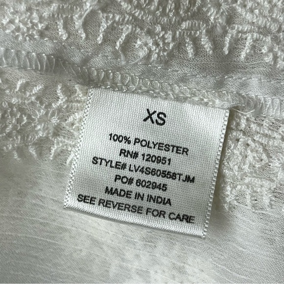 Olive+Oak Romantic Sheer White Blouse Embroidery Long Sleeve Flow Boho Chic XS - Picture 8 of 11